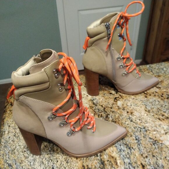 Steve Madden Womens Karey Leather Pointed Toe Ankle Boots US 8.5 EUC - Picture 3 of 12